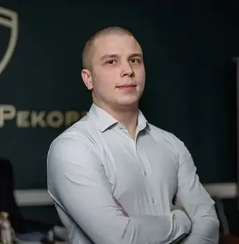 Константин Семенов