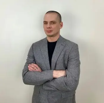 Гаус Максим Вячеславович