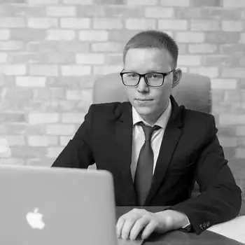 Юрий Горбушин