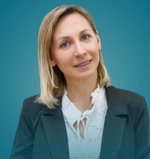 Ксения Астахова