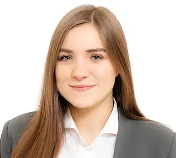 Анна Иванова