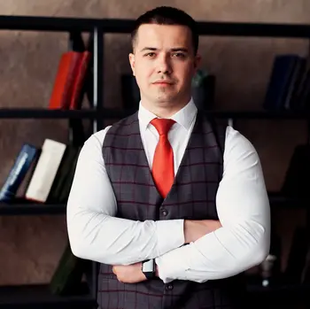 Андрей Рябов