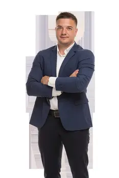 Максим Юрьевич