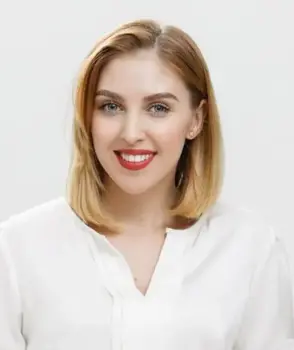 Оксана Новолодская