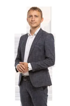 Рустам Минихатович