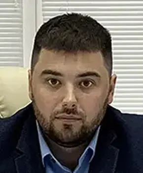 Вадим Хайрединов