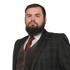 Денис Казаков