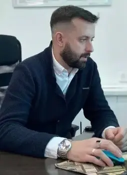 Топорищев Иван